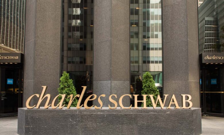 Finans devi Charles Schwab'dan durgunluk uyarısı